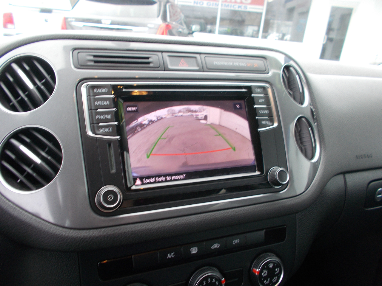 Volkswagen Tiguan S 4Motion 2017