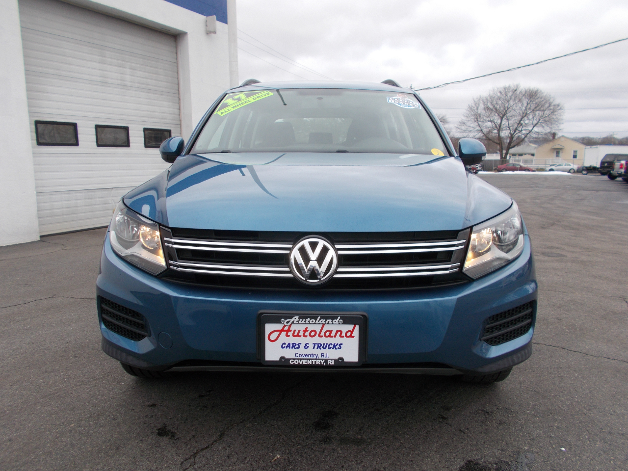 Volkswagen Tiguan S 4Motion 2017