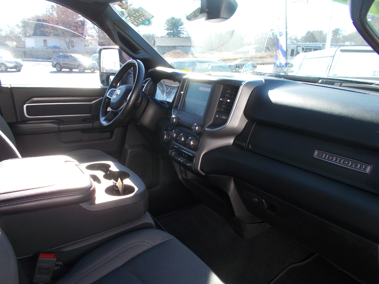 RAM 2500 Tradesman Crew Cab SWB 4WD 2024