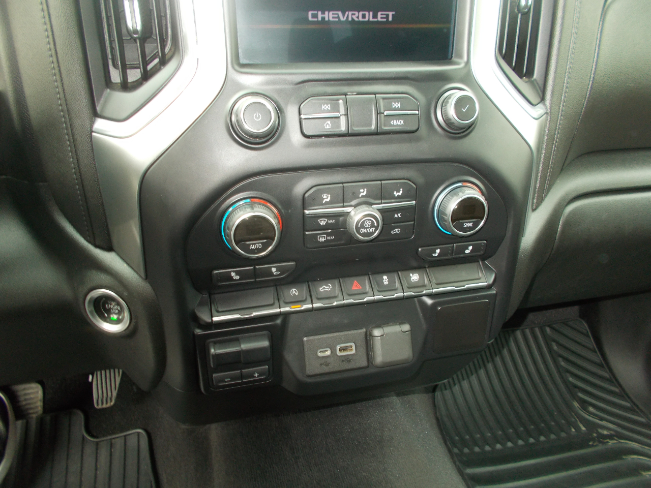 Chevrolet Silverado 1500 RST Crew Cab 4WD 2019