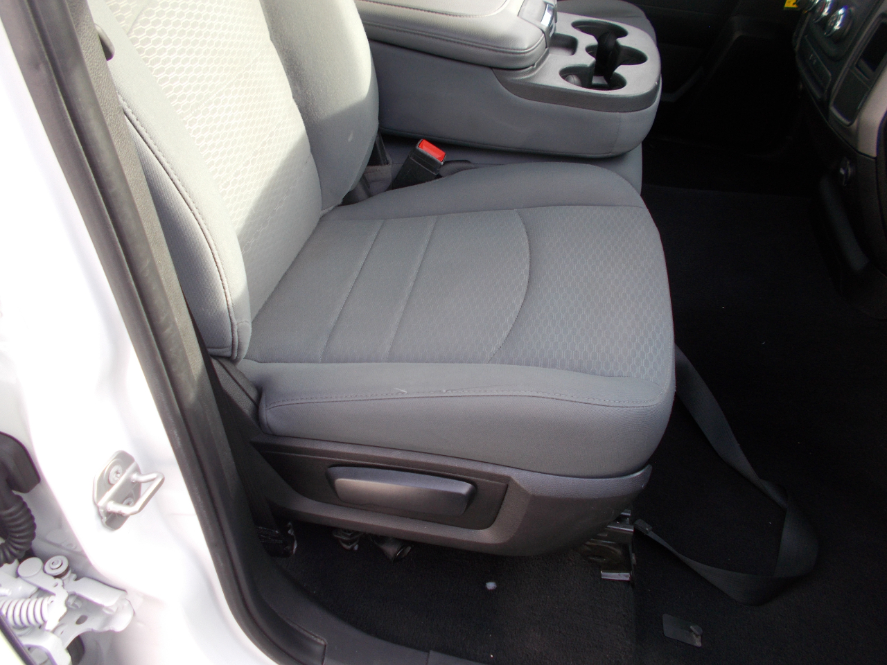 RAM 1500 Classic Tradesman Quad Cab 4WD 2020