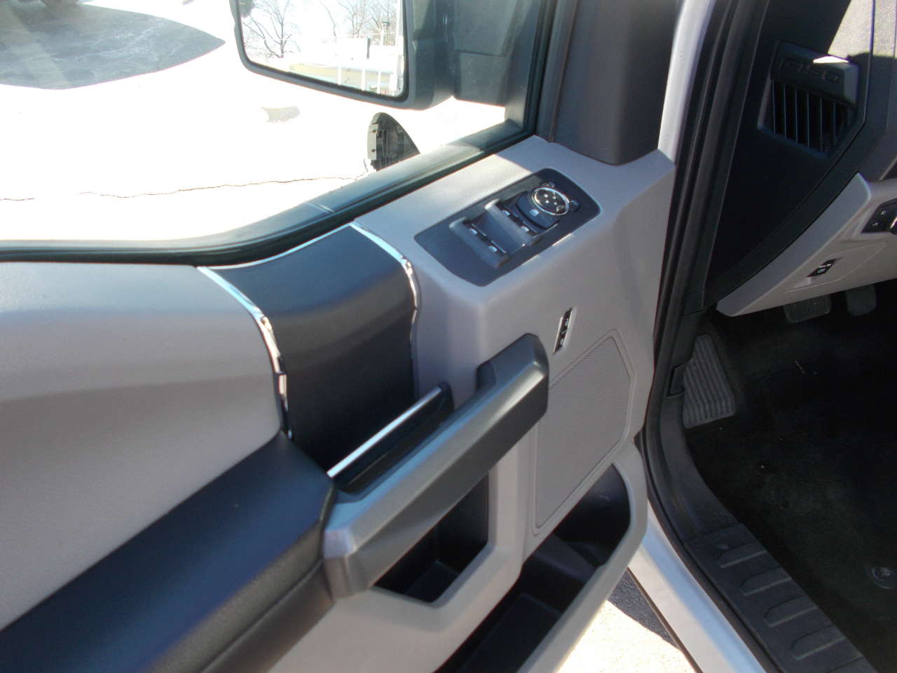 Ford F-150 XLT SuperCab 6.5-ft. Bed 4WD 2017