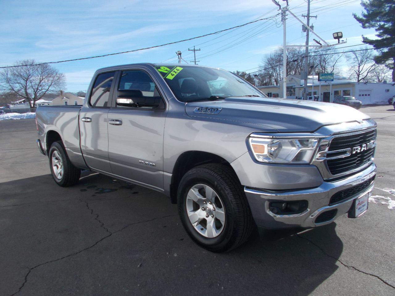 RAM 1500 Big Horn Quad Cab 4WD 2019