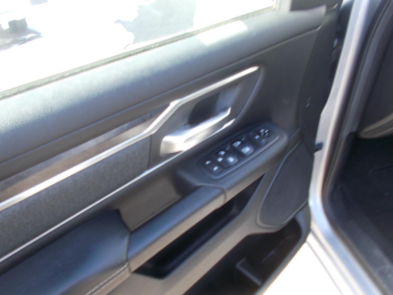 RAM 1500 Big Horn Quad Cab 4WD 2019