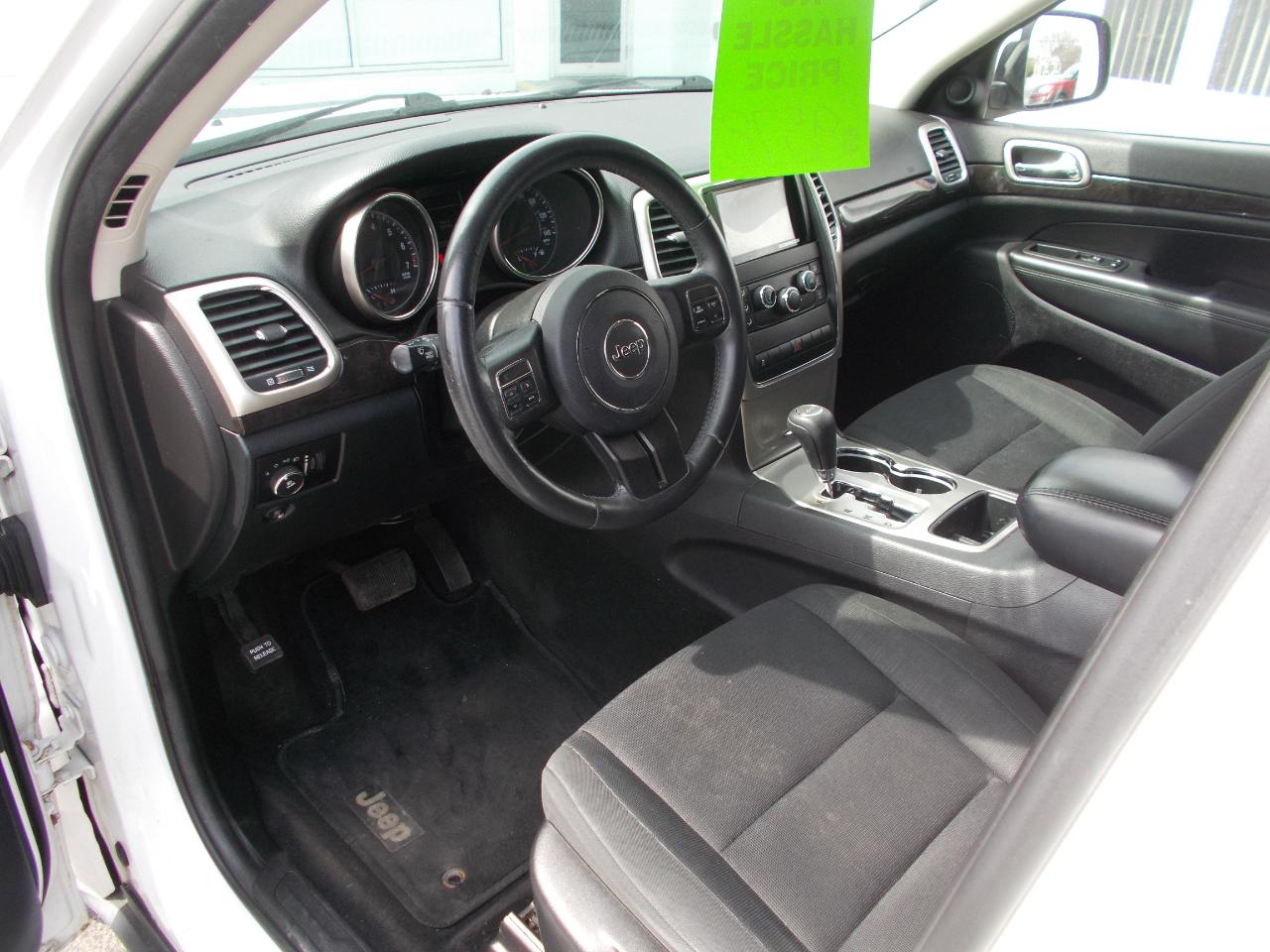 Jeep Grand Cherokee Laredo 4WD 2013