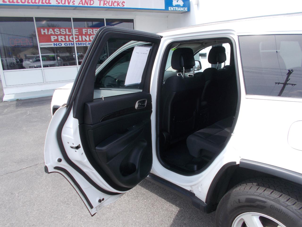 Jeep Grand Cherokee Laredo 4WD 2013