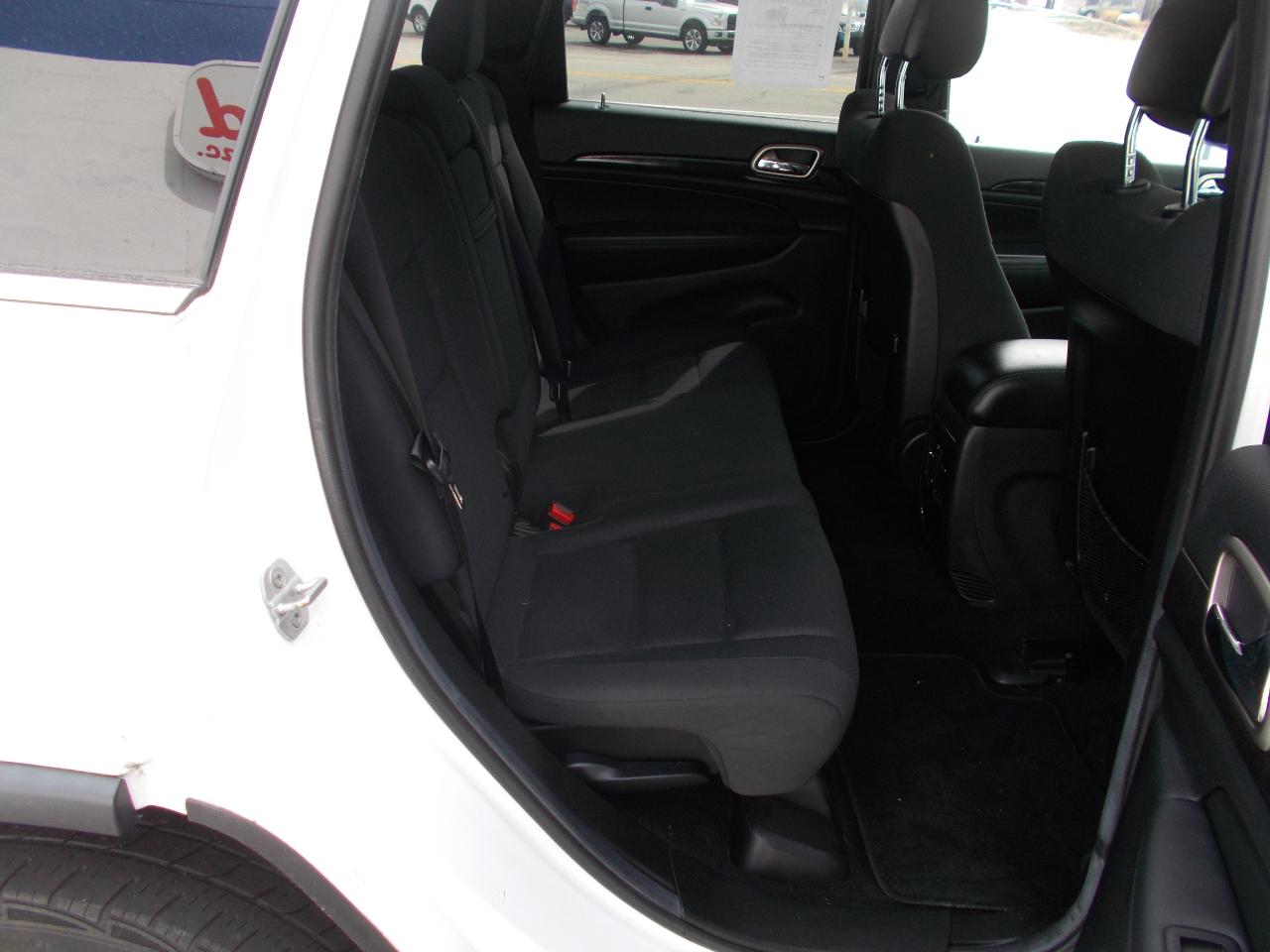 Jeep Grand Cherokee Laredo 4WD 2013