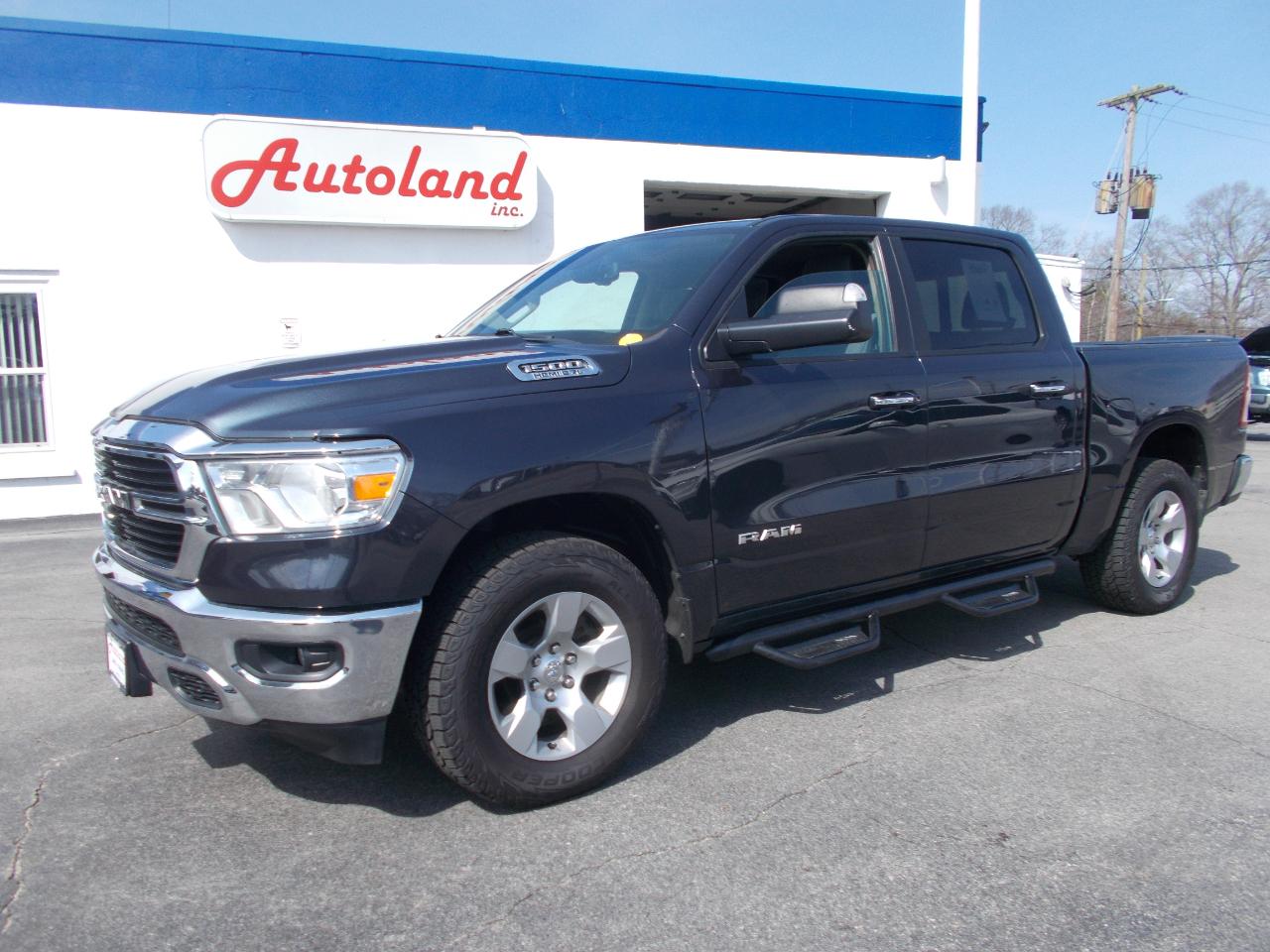 2019 RAM 1500 Big Horn/Lone Star 4x4 Crew Cab 5'7" Box