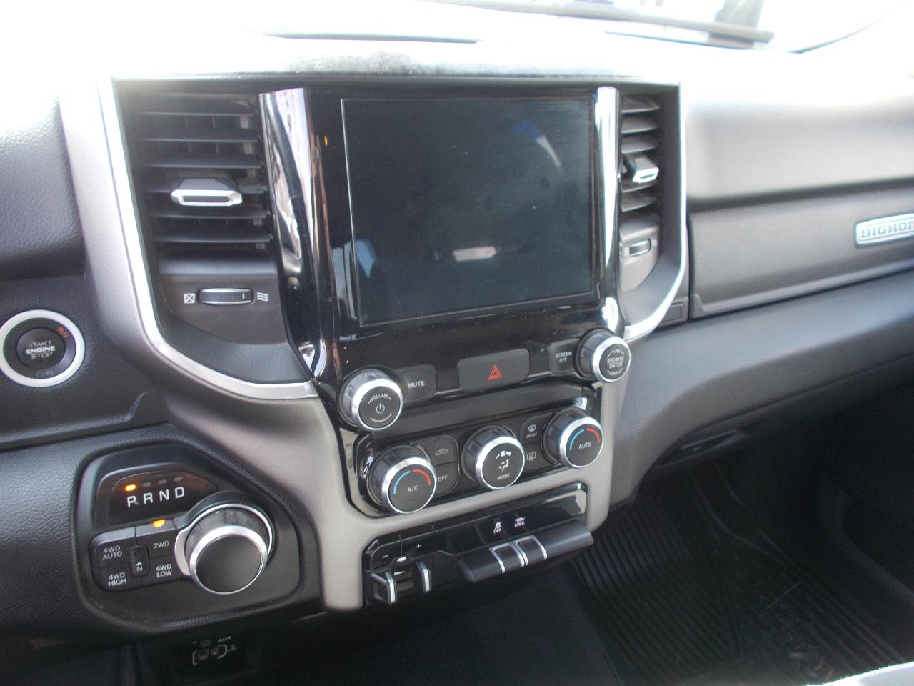 RAM 1500 Big Horn/Lone Star 4x4 Crew Cab 5'7" Box 2019