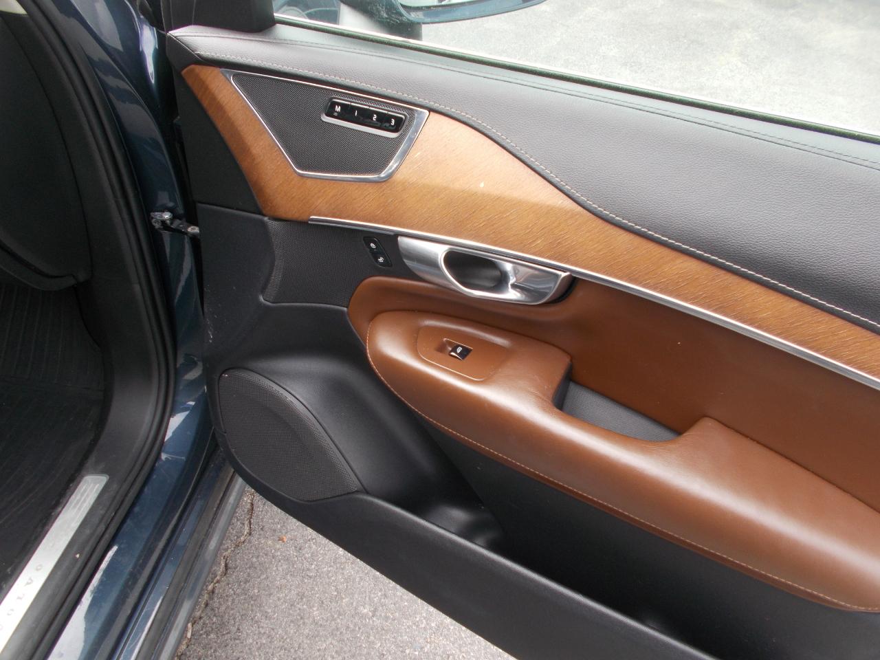 Volvo XC90 T6 AWD 7-Passenger Inscription 2018