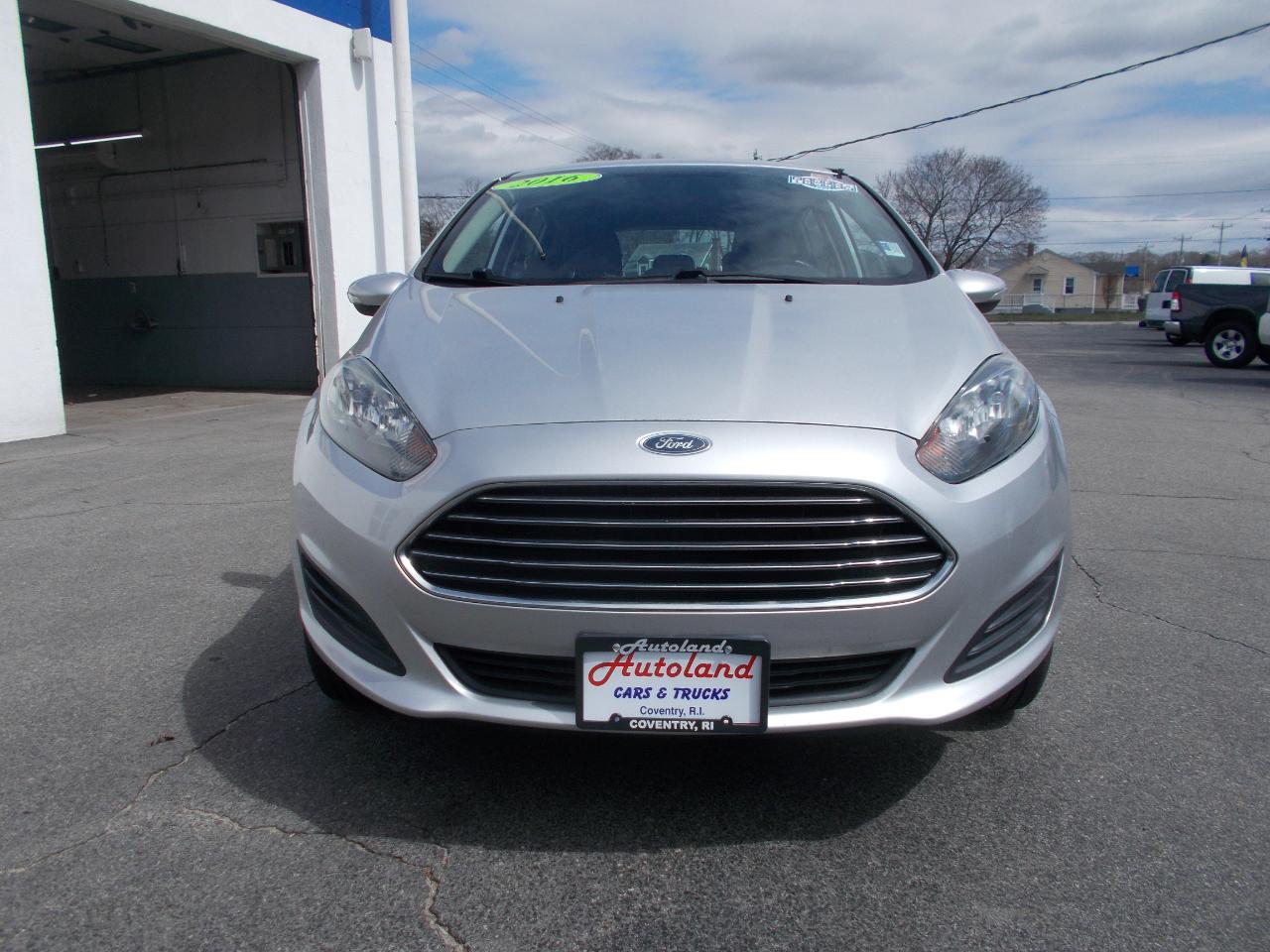 Ford Fiesta 5dr HB SE 2016