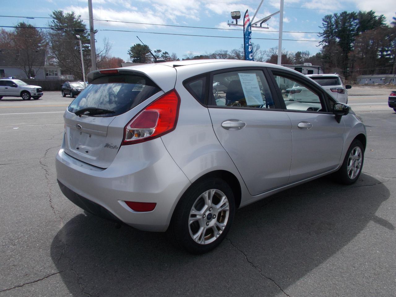 Ford Fiesta 5dr HB SE 2016