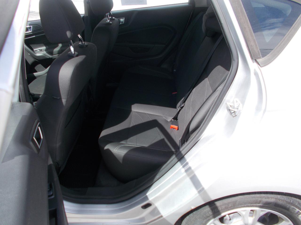 Ford Fiesta 5dr HB SE 2016