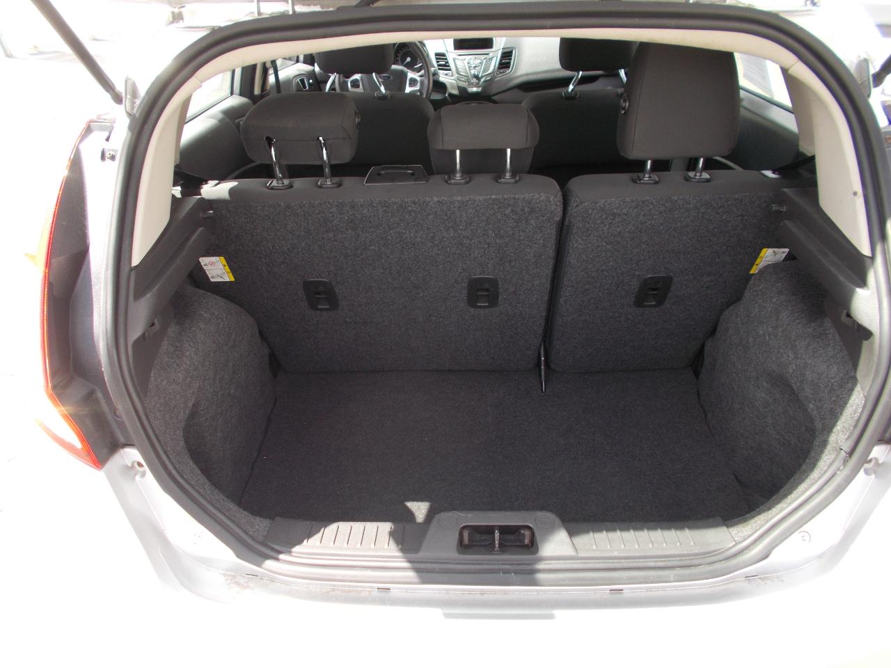 Ford Fiesta 5dr HB SE 2016