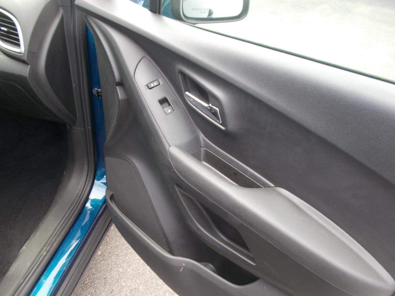 Chevrolet Trax FWD 4dr LT 2020