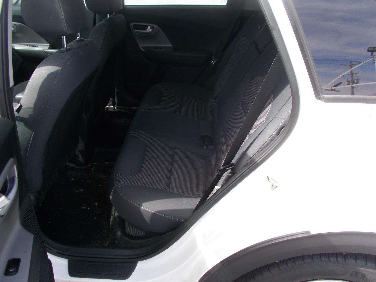 Kia Niro LX FWD 2018