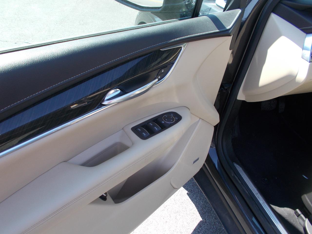 Cadillac XT5 AWD 4dr 2018