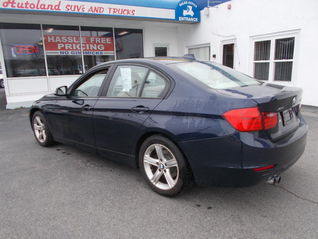 BMW 3 Series 4dr Sdn 328i xDrive AWD SULEV South Africa 2013