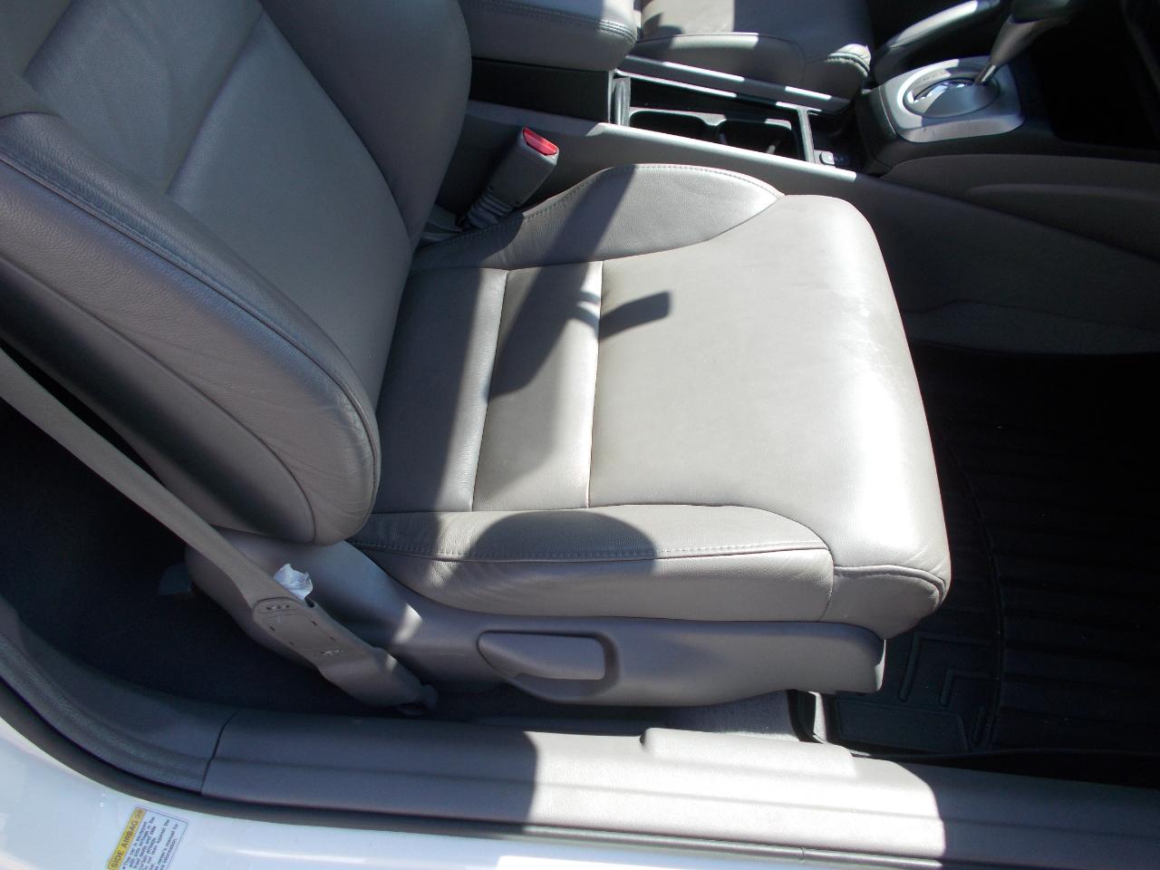 Honda Civic Cpe 2dr Auto EX-L 2010