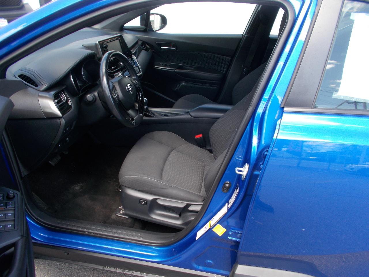 Toyota C-HR XLE FWD (Natl) 2018