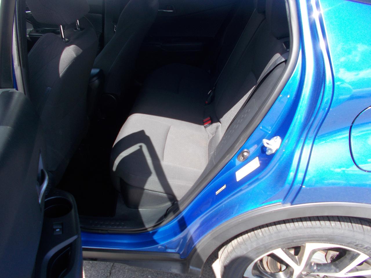 Toyota C-HR XLE FWD (Natl) 2018