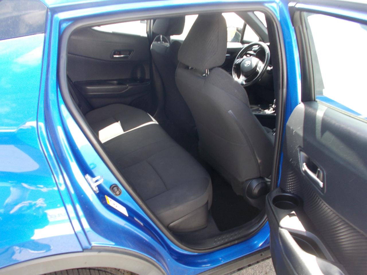 Toyota C-HR XLE FWD (Natl) 2018