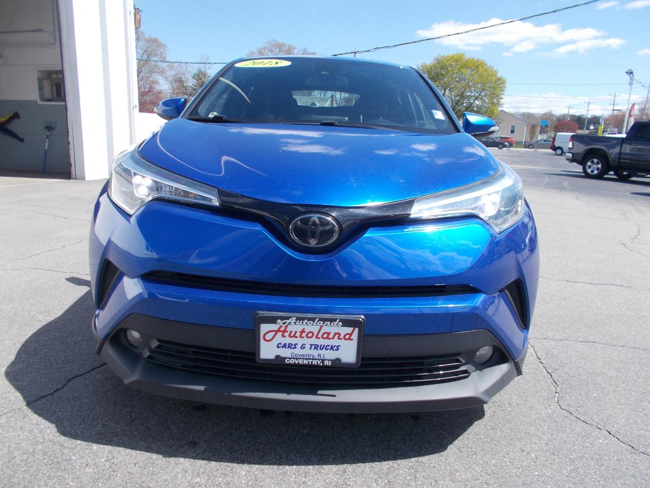 Toyota C-HR XLE FWD (Natl) 2018