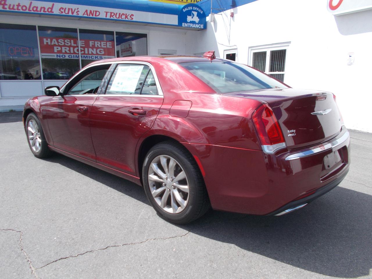 Chrysler 300 4dr Sdn Anniversary Edition AWD 2016