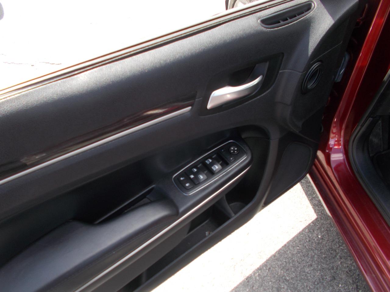 Chrysler 300 4dr Sdn Anniversary Edition AWD 2016