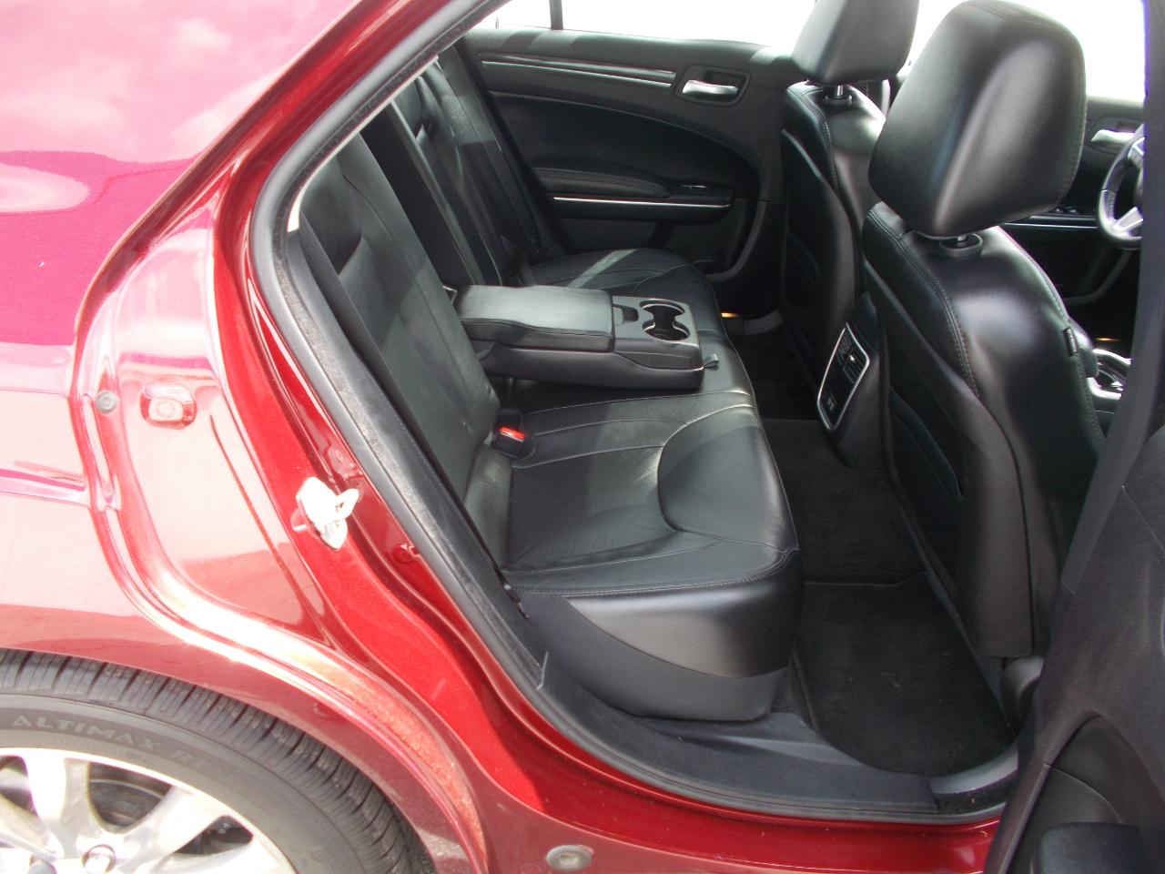 Chrysler 300 4dr Sdn Anniversary Edition AWD 2016