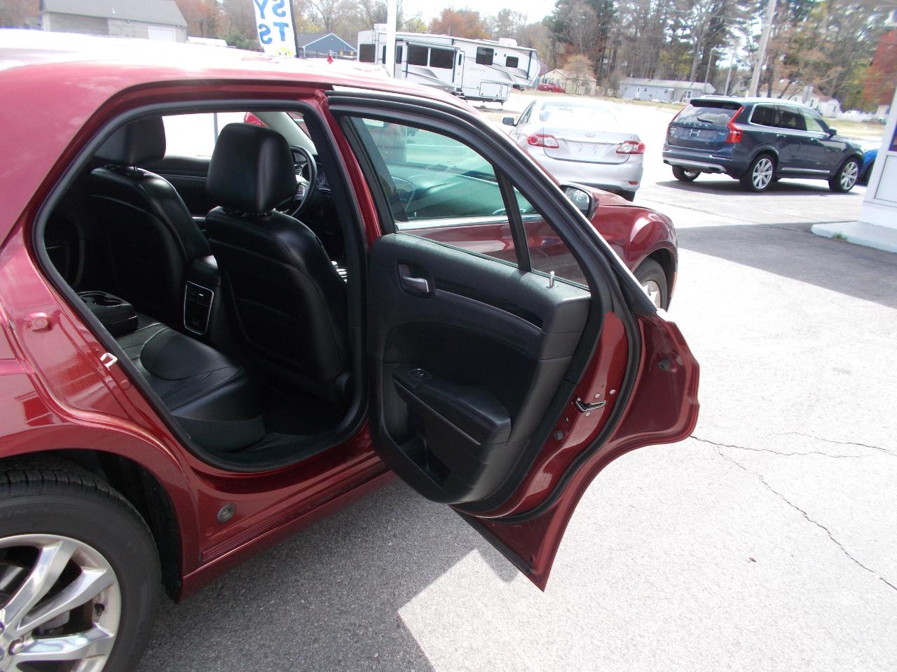 Chrysler 300 4dr Sdn Anniversary Edition AWD 2016