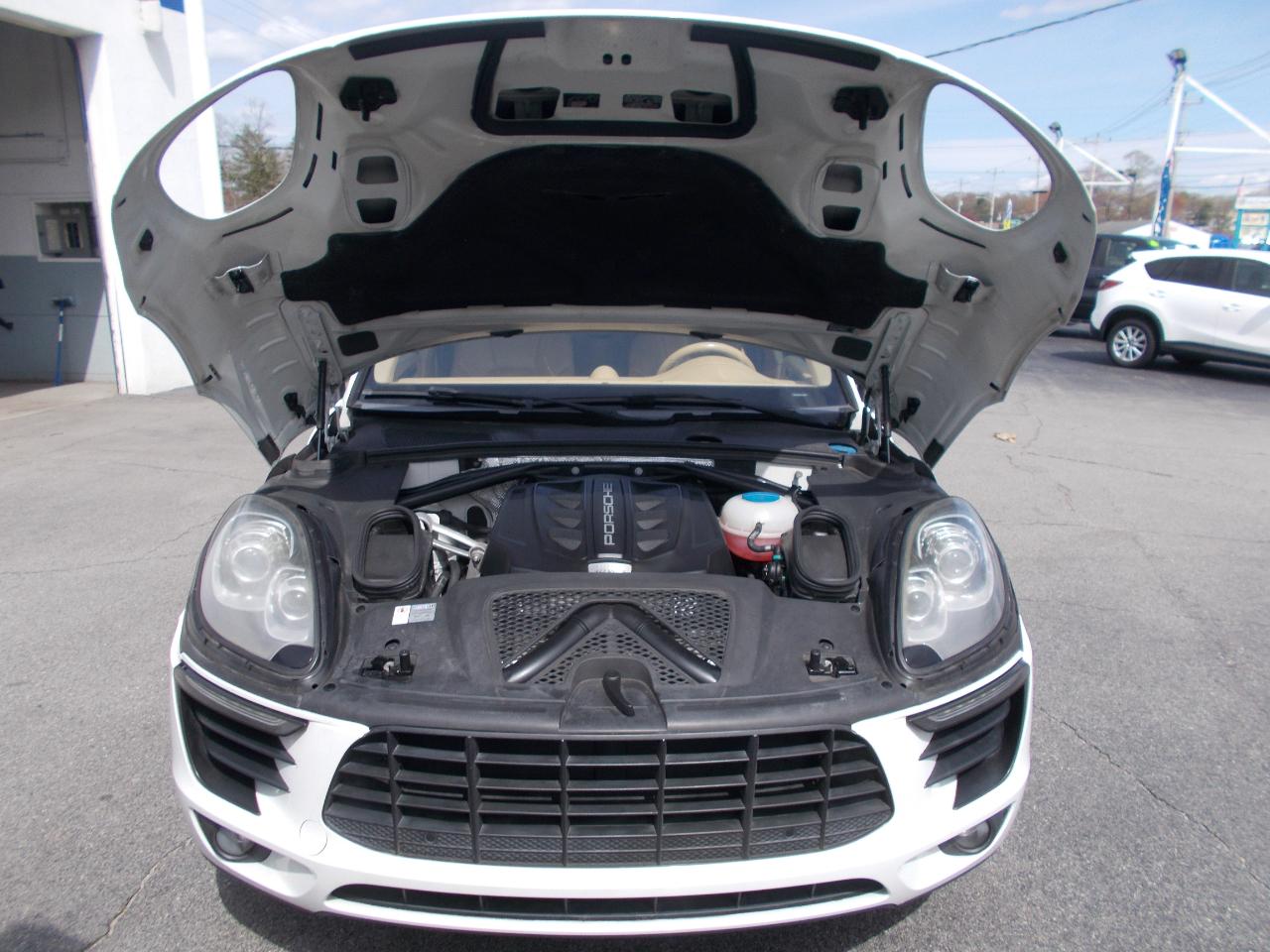 Porsche Macan AWD 4dr S 2016