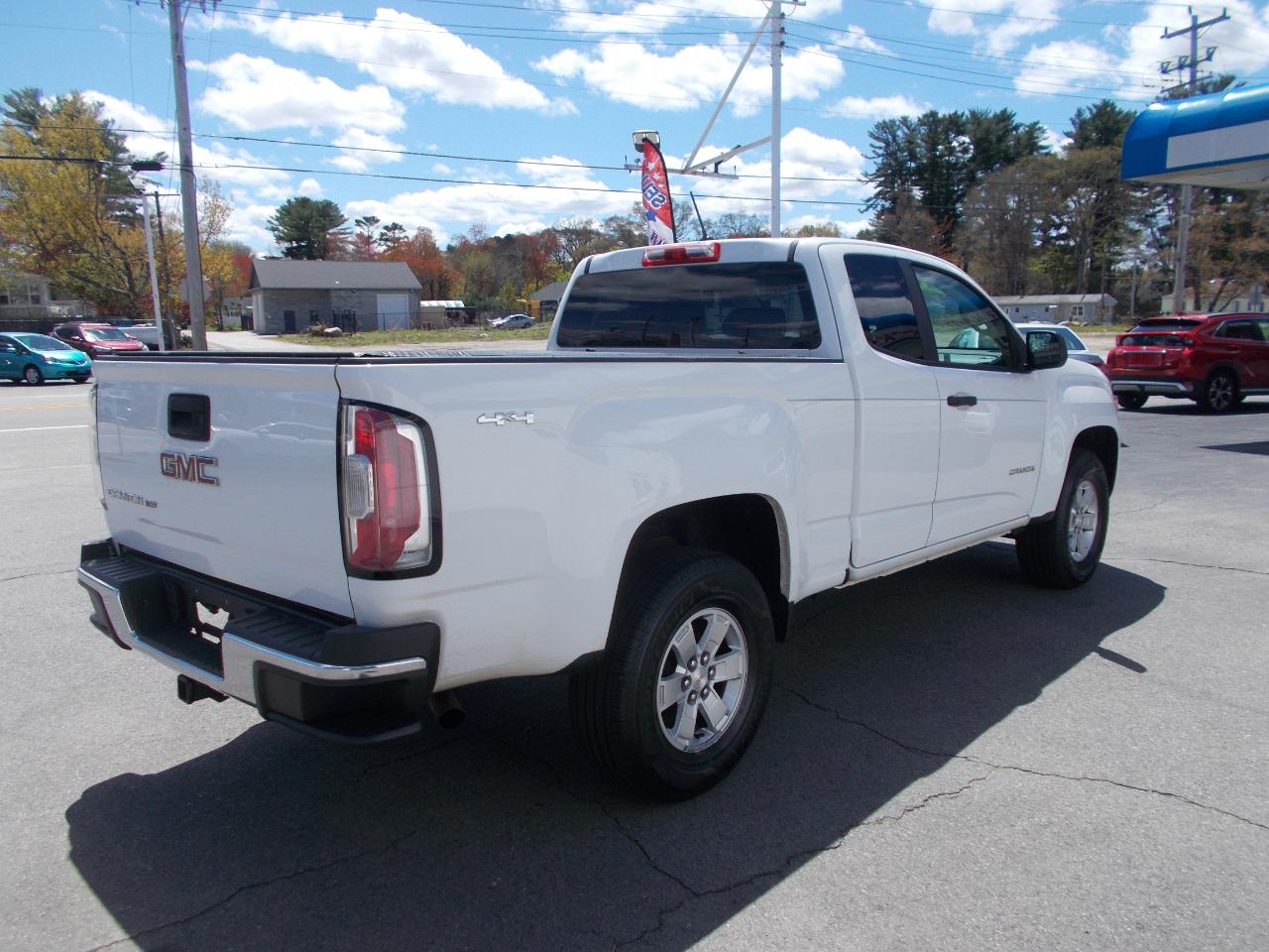 GMC Canyon 4WD Ext Cab 128.3" 2019