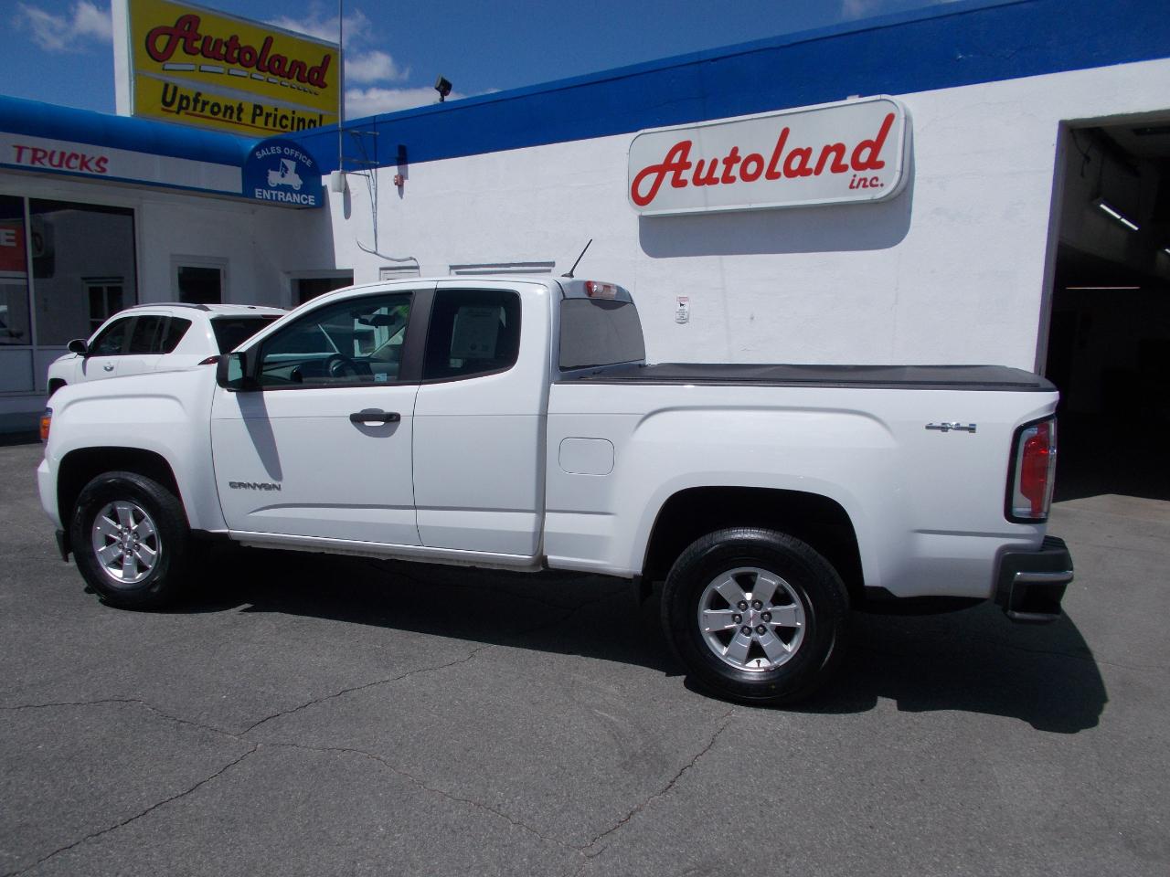 GMC Canyon 4WD Ext Cab 128.3" 2019