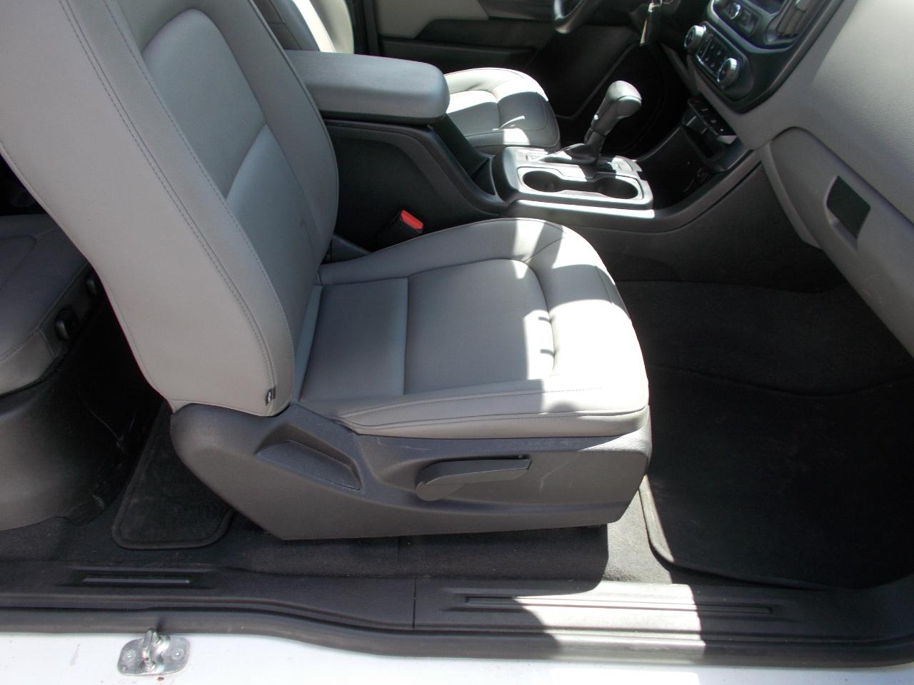 GMC Canyon 4WD Ext Cab 128.3" 2019