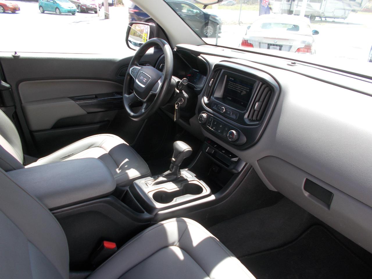 GMC Canyon 4WD Ext Cab 128.3" 2019