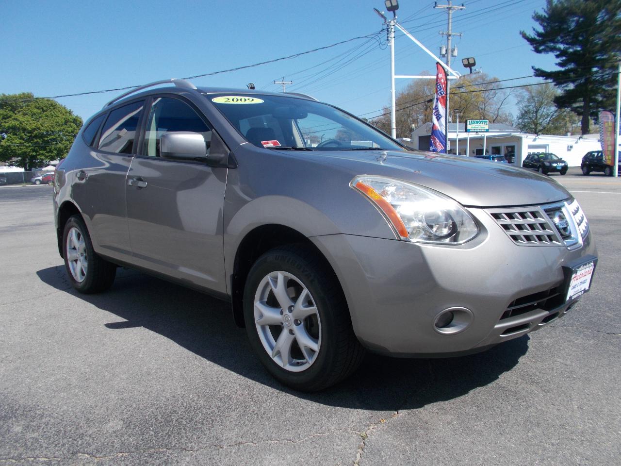 Nissan Rogue  2009