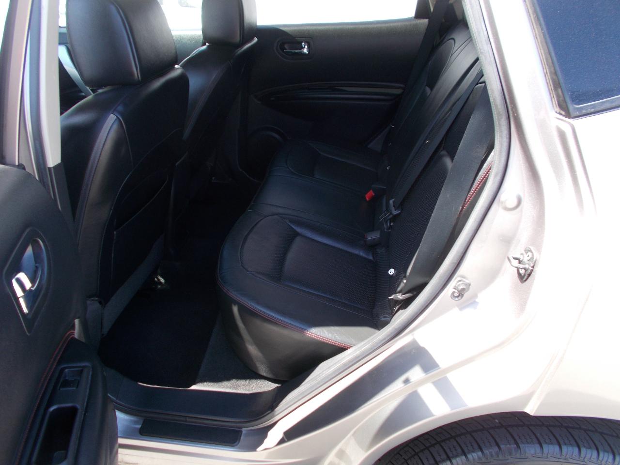 Nissan Rogue  2009