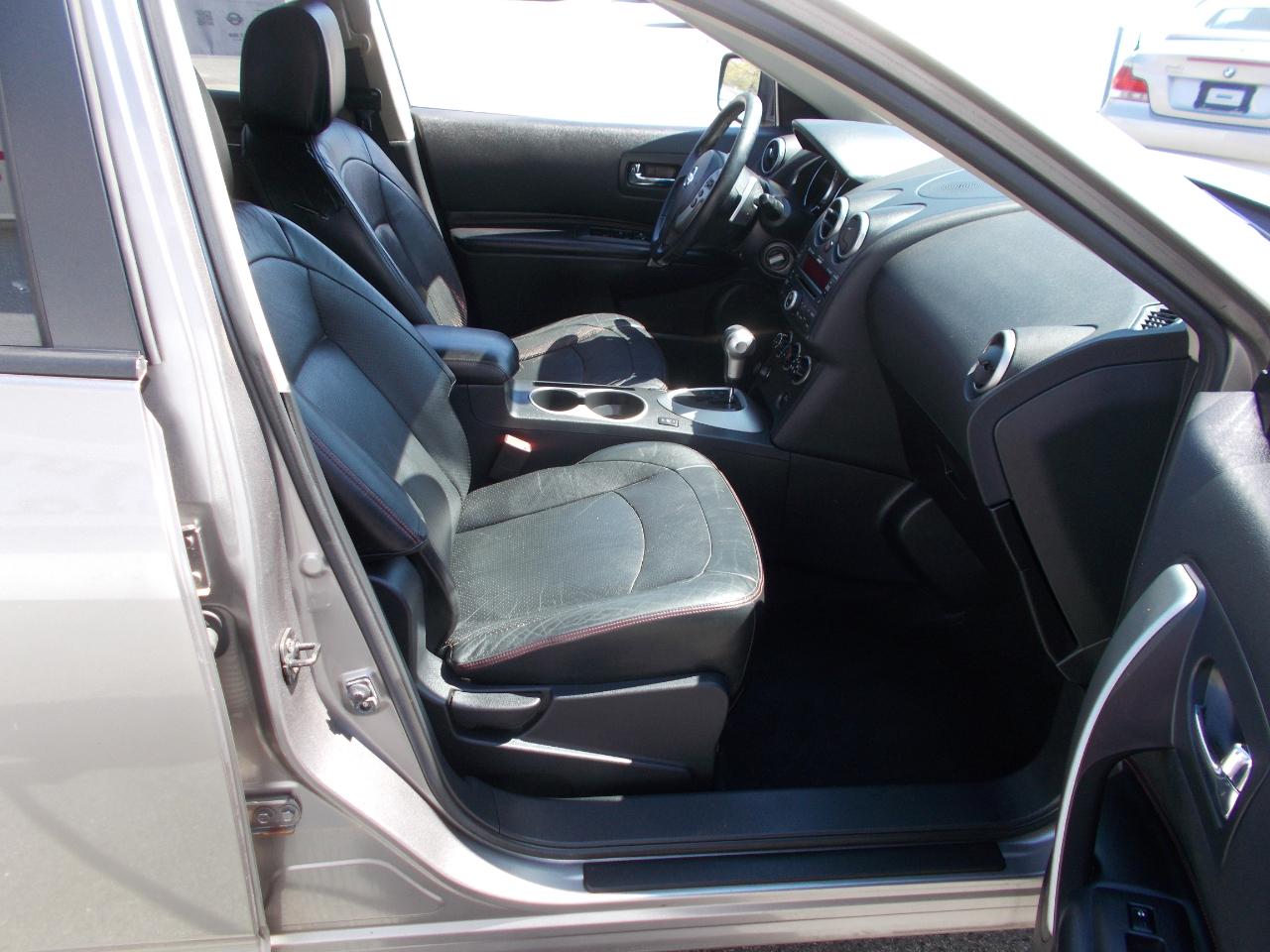 Nissan Rogue  2009