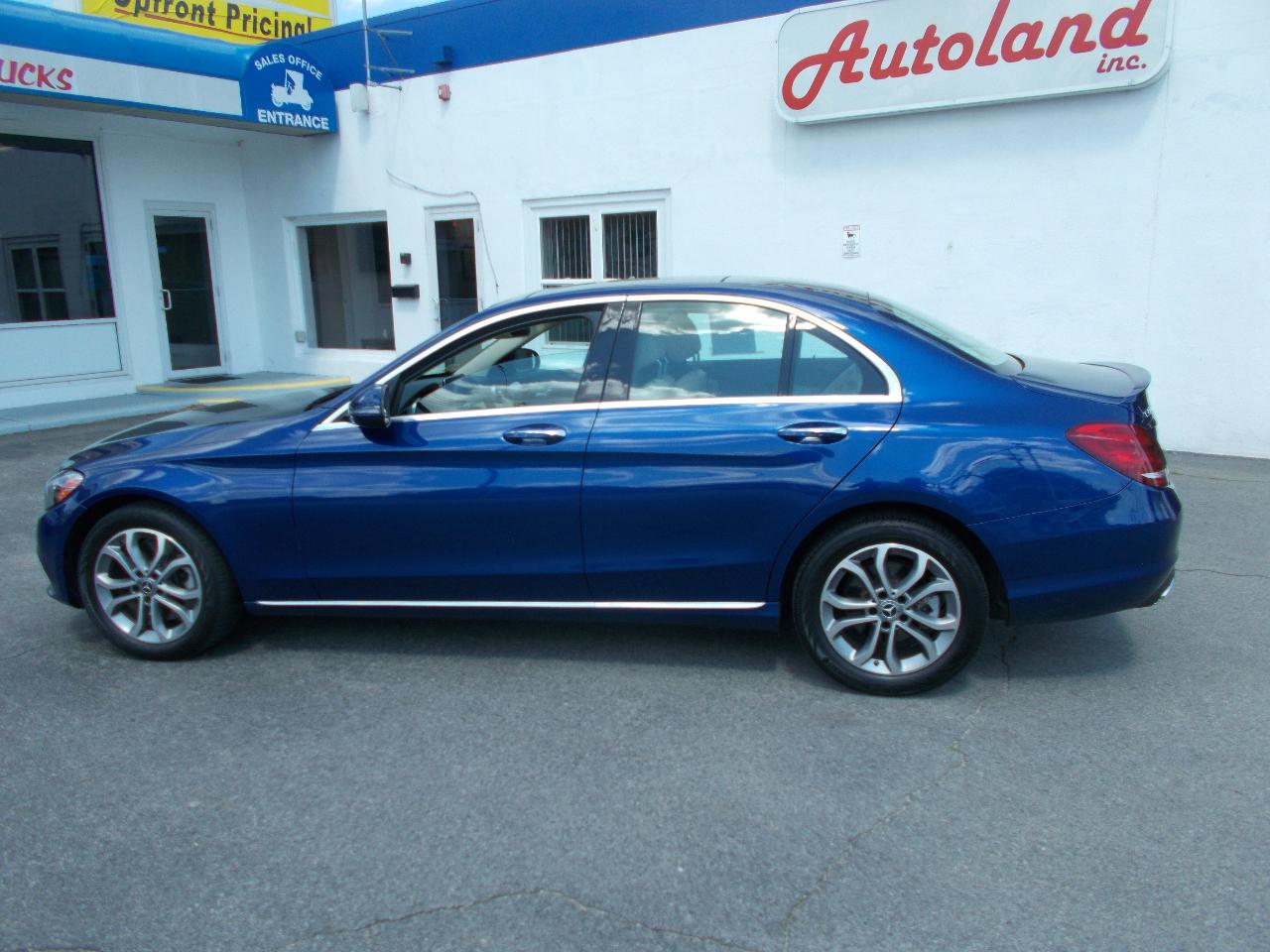 Mercedes-Benz C-Class C 300 4MATIC Sedan 2017