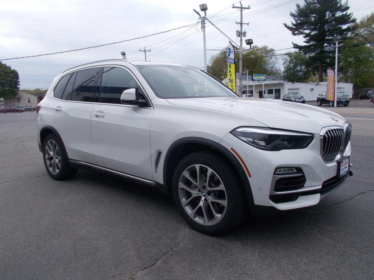BMW X5 xDrive40i Sports Activity Vehicle 2020