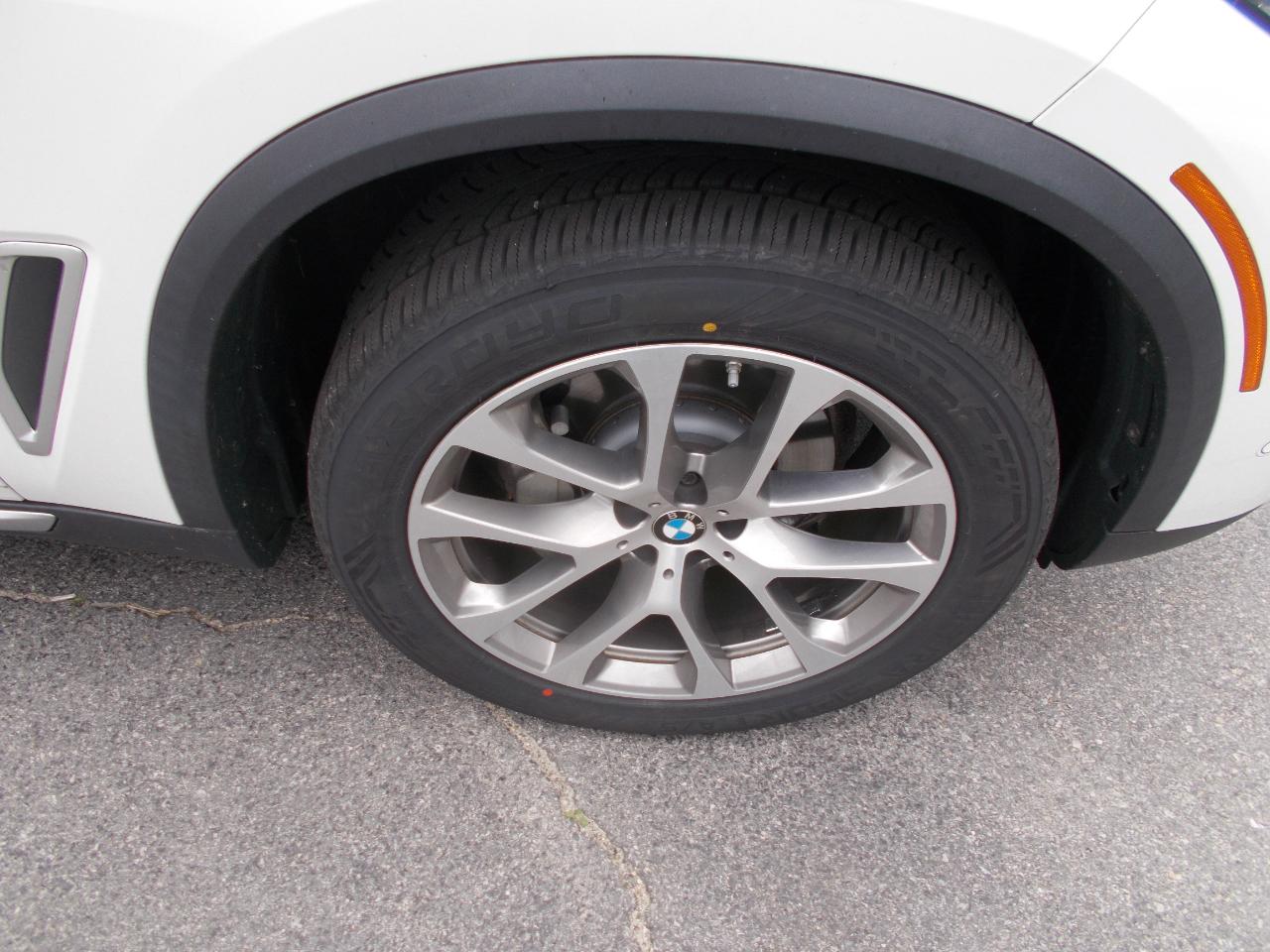 BMW X5 xDrive40i Sports Activity Vehicle 2020