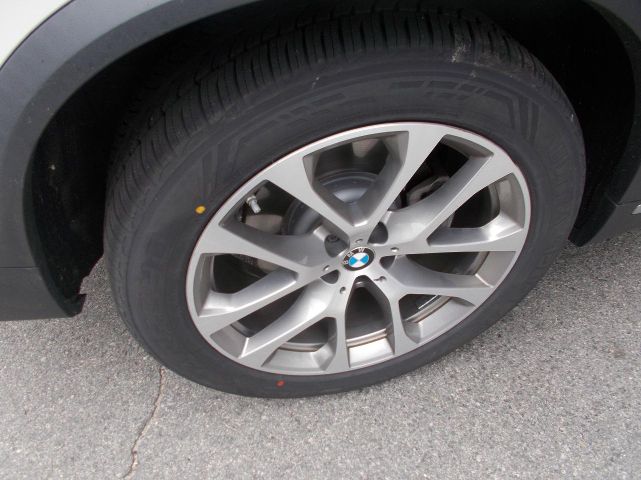 BMW X5 xDrive40i Sports Activity Vehicle 2020