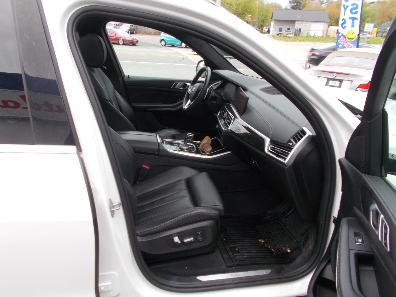 BMW X5 xDrive40i Sports Activity Vehicle 2020