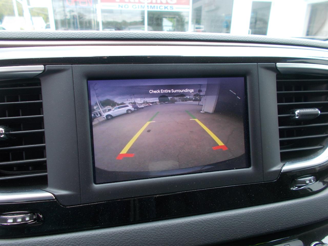 Chrysler Voyager LX FWD 2023