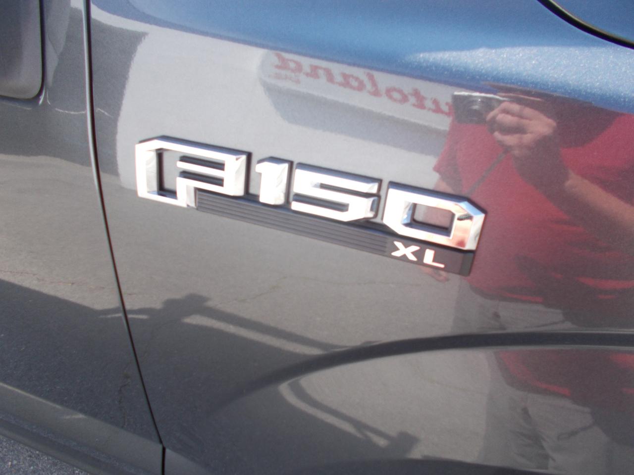 Ford F-150 XL 4WD Reg Cab 8' Box 2020