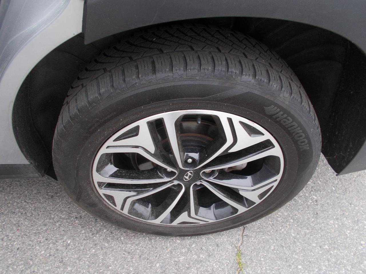 Hyundai Santa Fe SEL 2.0T Auto AWD 2020