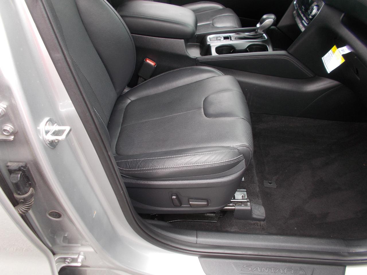 Hyundai Santa Fe SEL 2.0T Auto AWD 2020