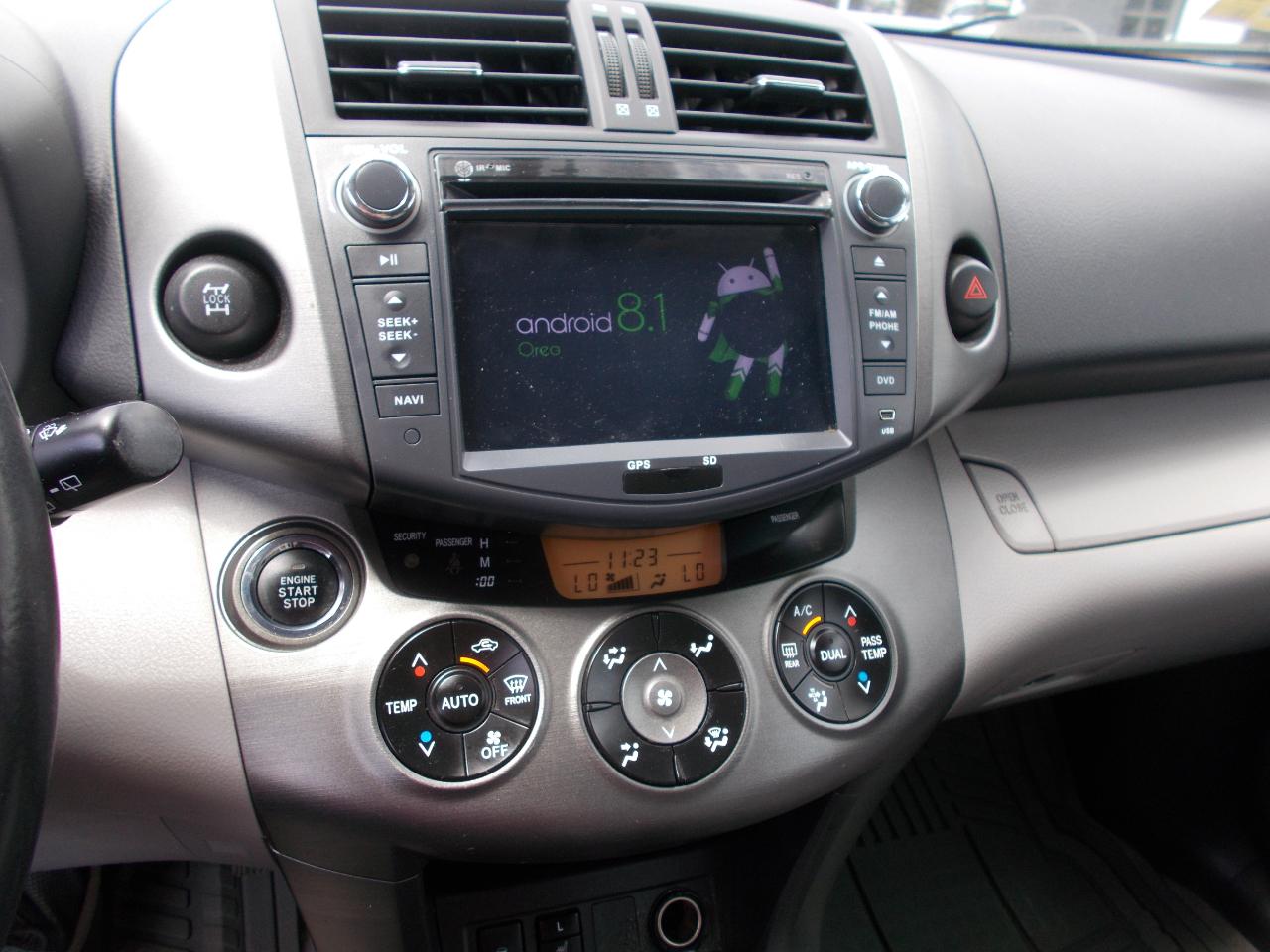 Toyota RAV4 4WD 4dr V6 5-Spd AT Ltd (Natl) 2010