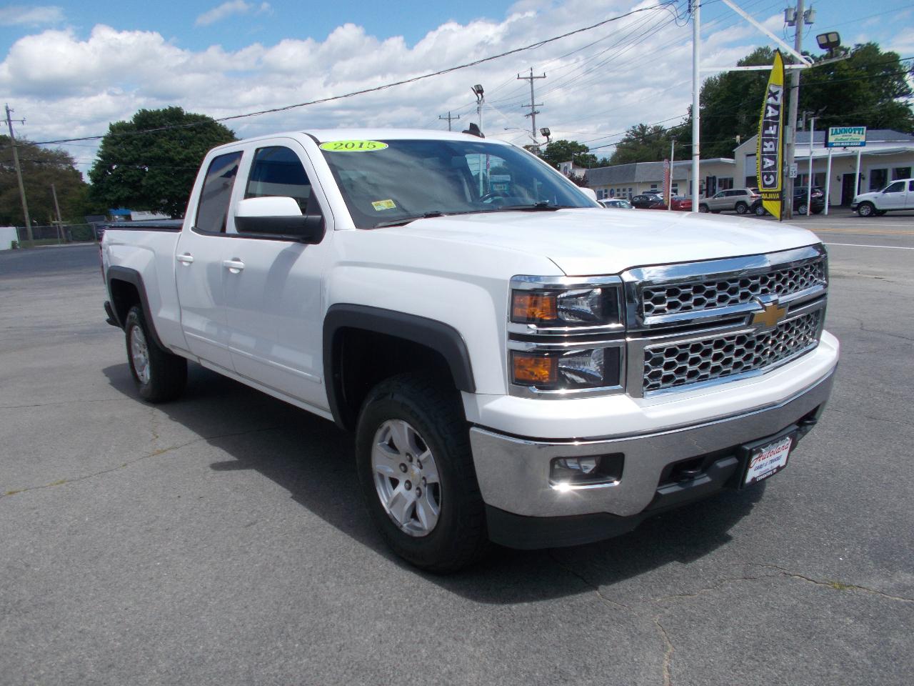 Chevrolet Silverado 1500 4WD Double Cab 143.5" LT w/1LT 2015